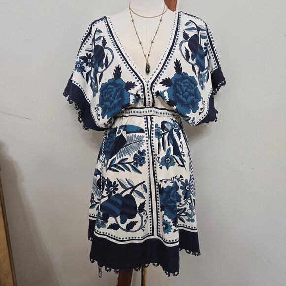 Farm Rio Tropical Tiles Mini Dress M Beaded Tassels Beachy Boho Cottage Hippie - Picture 1 of 12